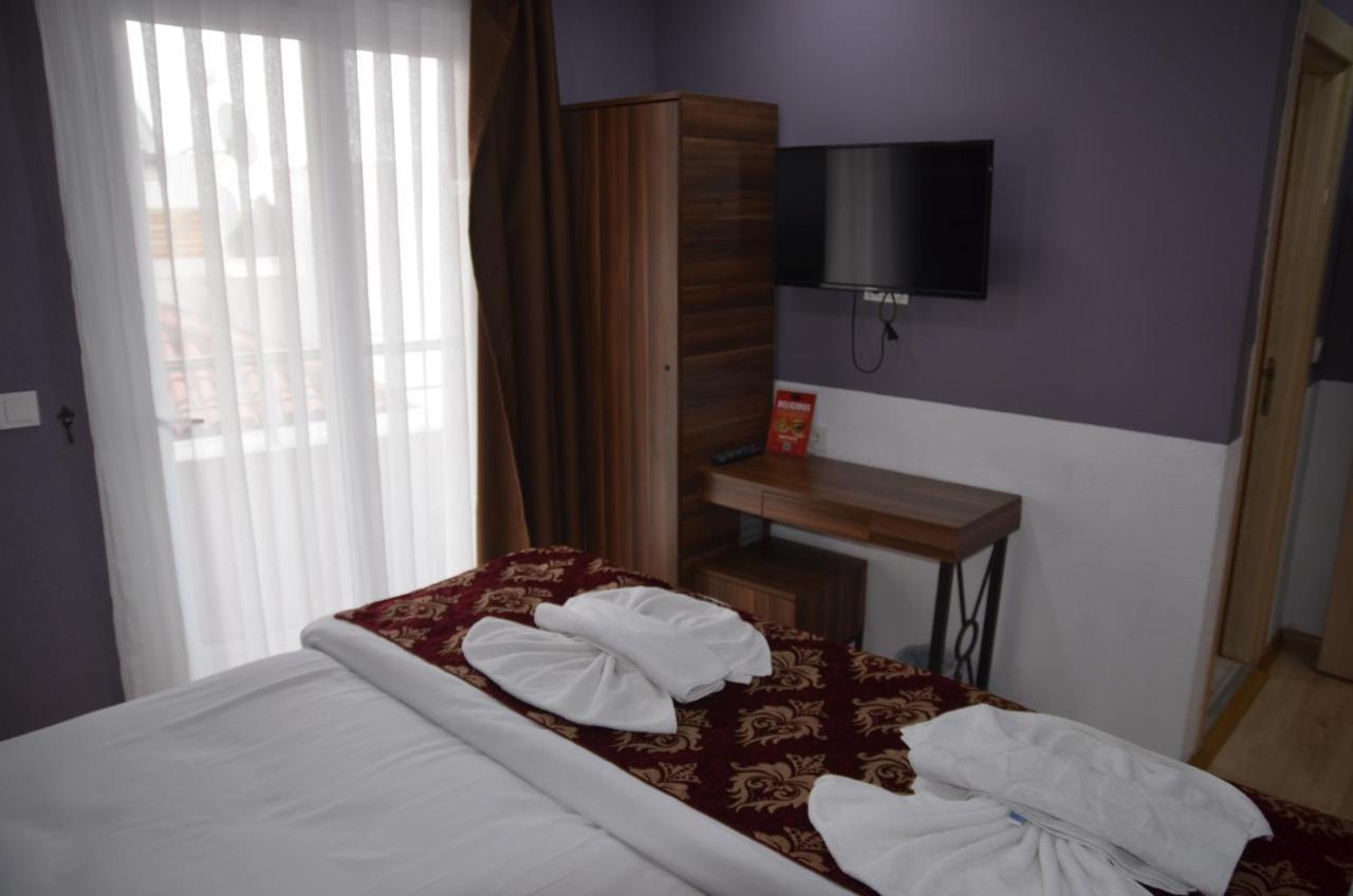 The Reina Hotel Истанбул Екстериор снимка