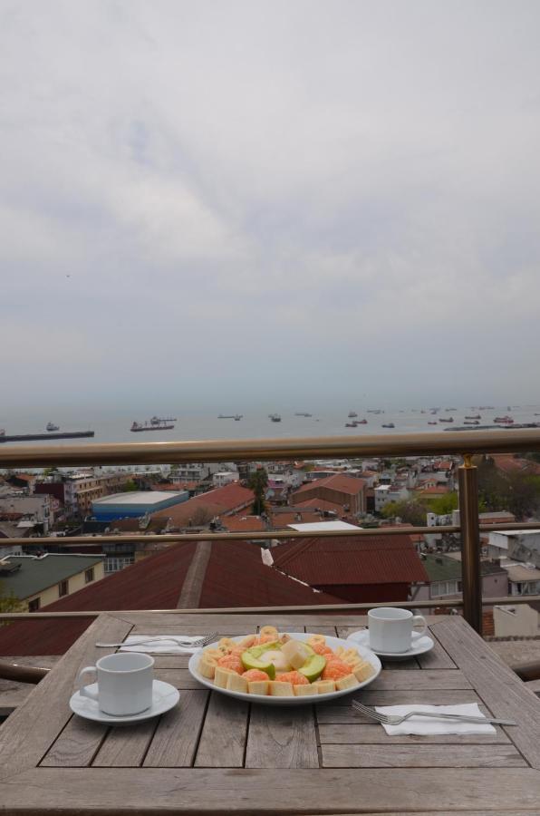 The Reina Hotel Истанбул Екстериор снимка